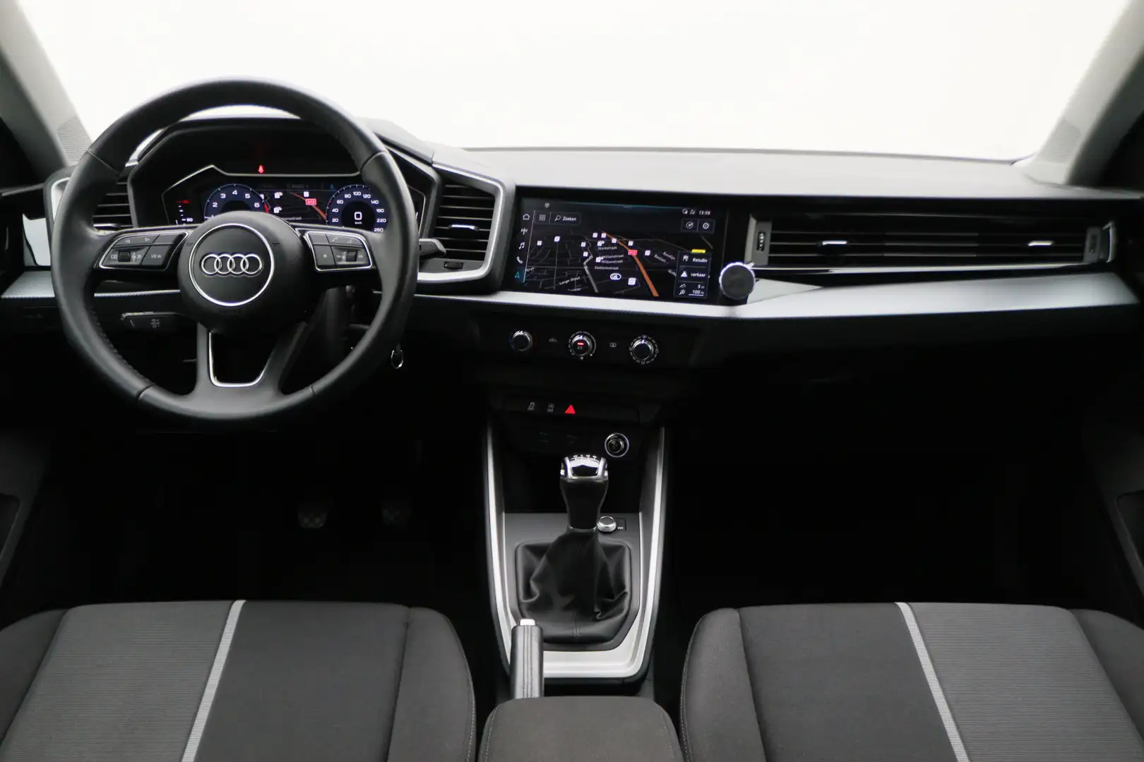 Audi A1 Sportback 25 TFSI Pro Line Virtual Cockpit, Apple Blauw - 2