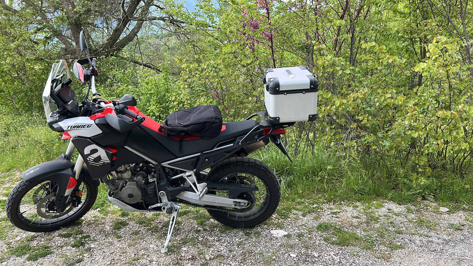Aprilia Tuareg martial red - 1