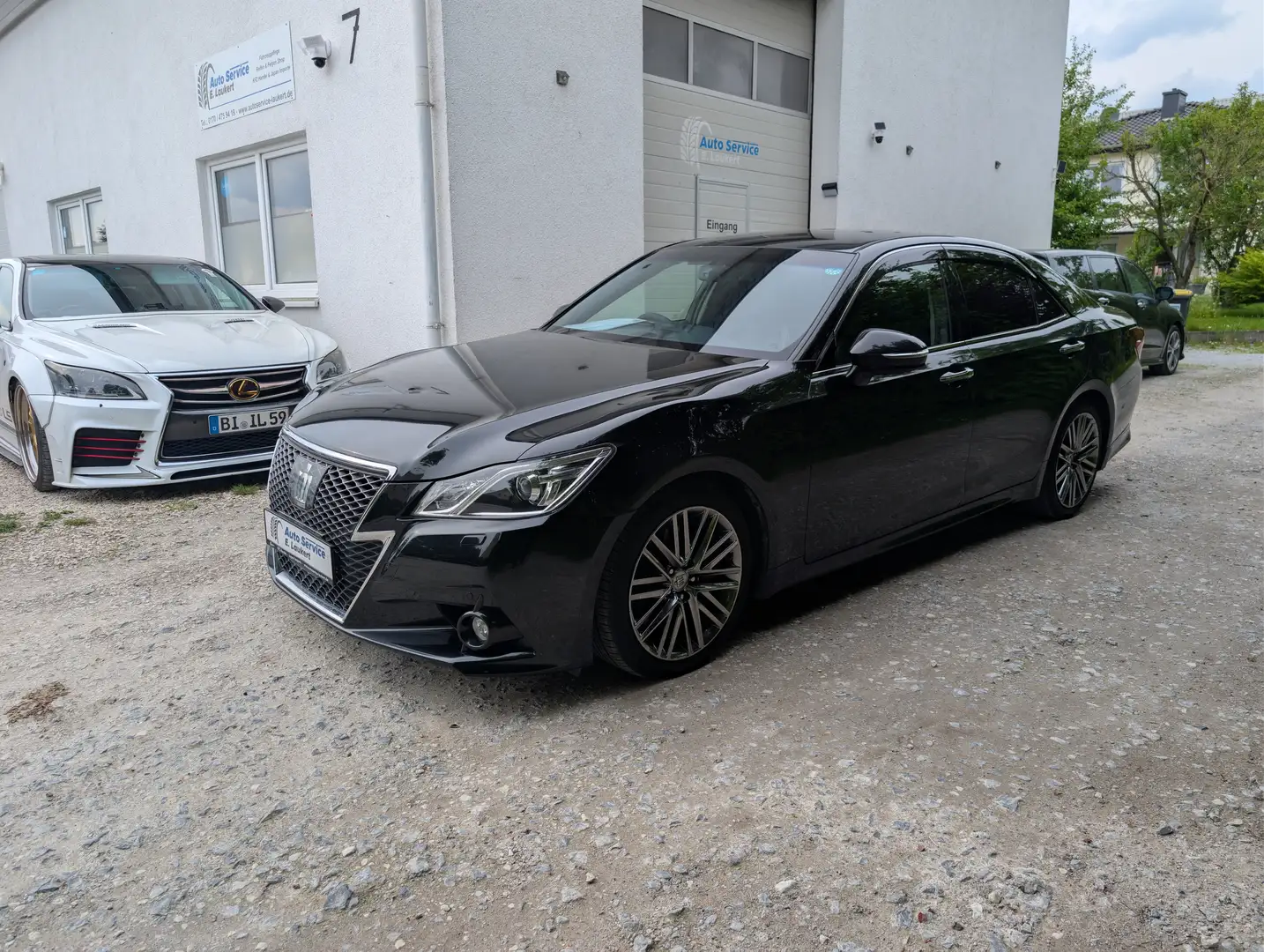 Toyota Crown Athlete G/GRS214/3.5 V6/Japan Import/JDM/Leder/Xen Schwarz - 1