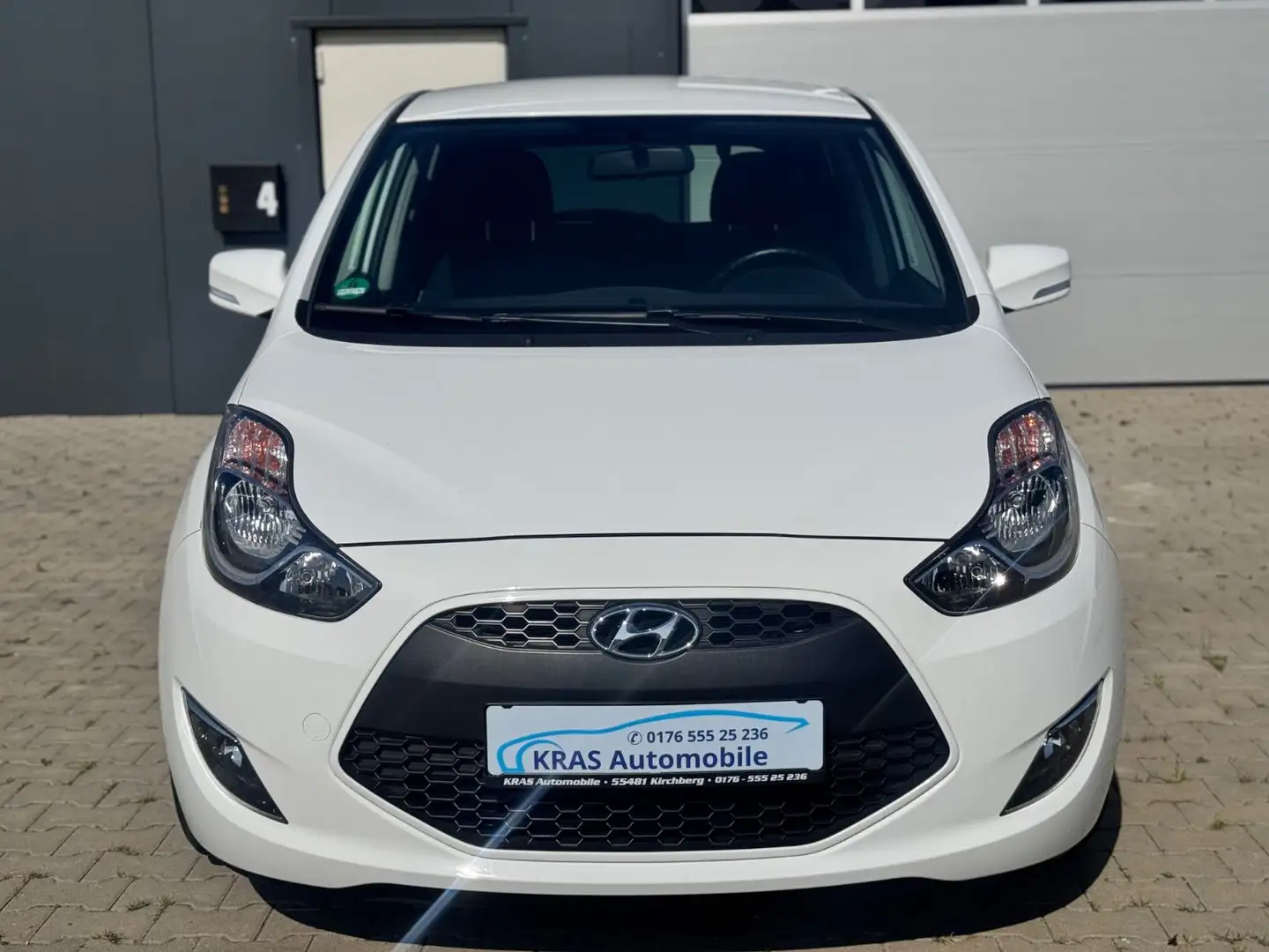 Hyundai iX20 1.4 Blue YES+Klima+Sitzheizung+2xAlus Weiß - 2