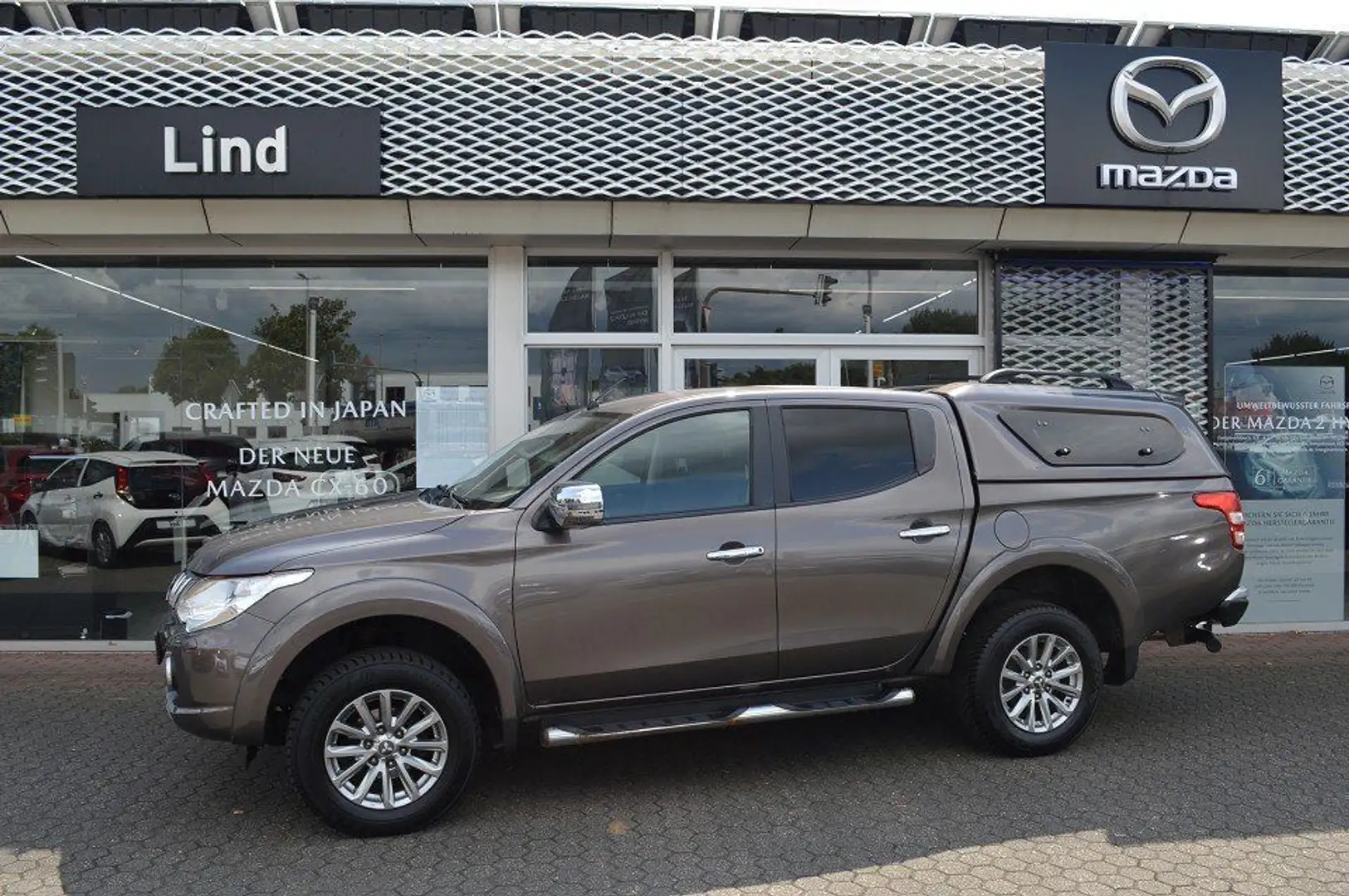 Mitsubishi L200 L200 2.4 DI-D+ PLUS DK HT AHK Brązowy - 2