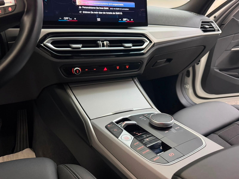BMW 318 d T Shadow-Line AHK*HEADUP*ADAPTIV LED*KOMFOR — photo 12