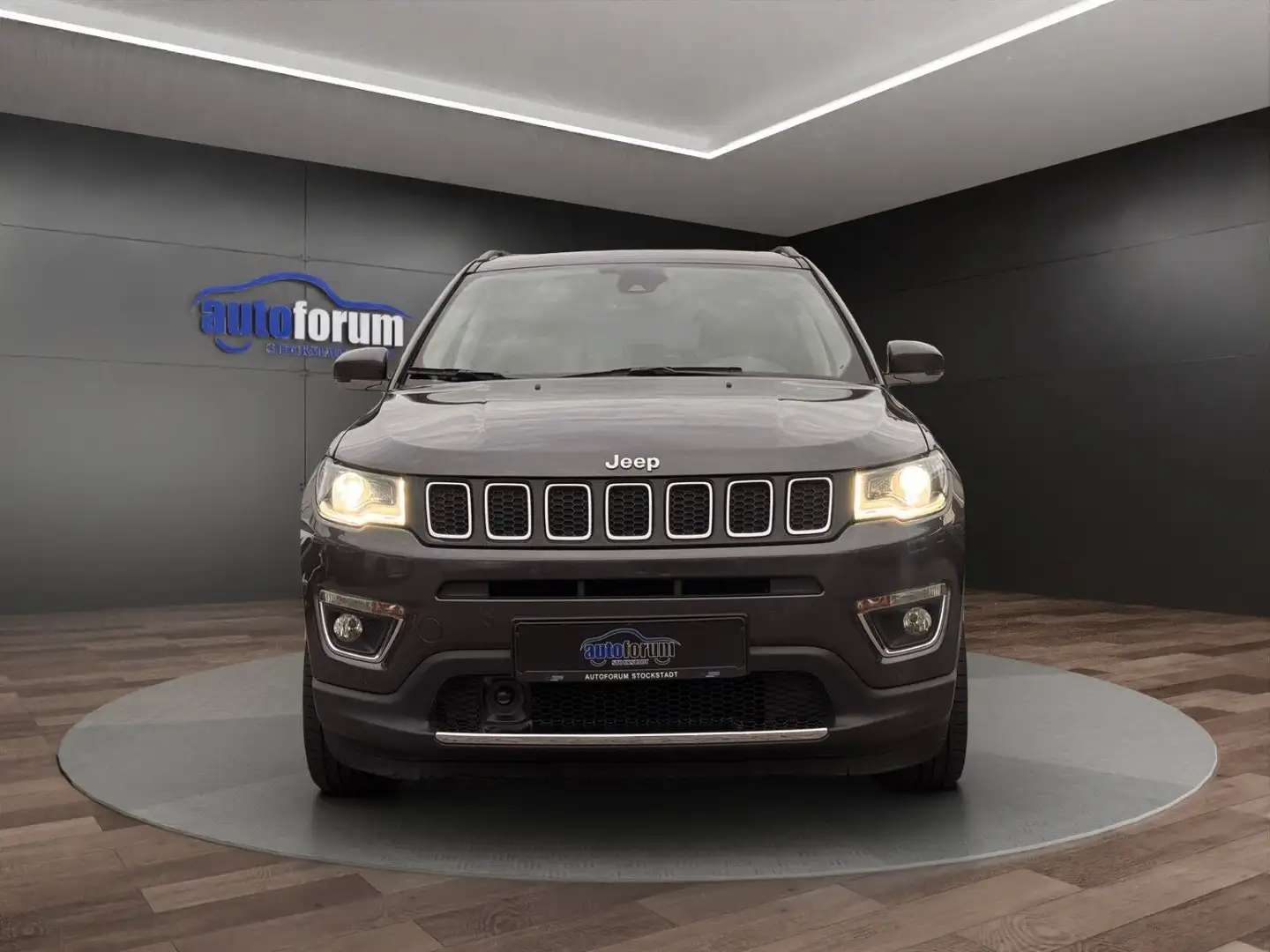 Jeep Compass Limited 4WD AHK°ACC°PANO°SITZKLIMA°XENON Gris - 2