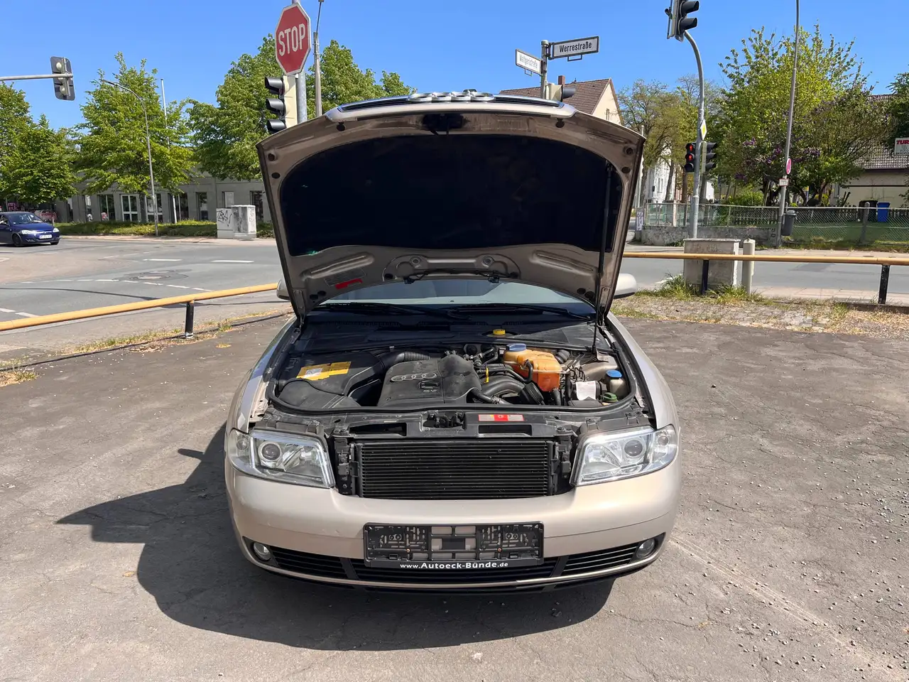 Audi A4 1.8*AUTOMATIK*KLIMATRONIC*XENON*TÜV/AU*09/2028*, foto 10