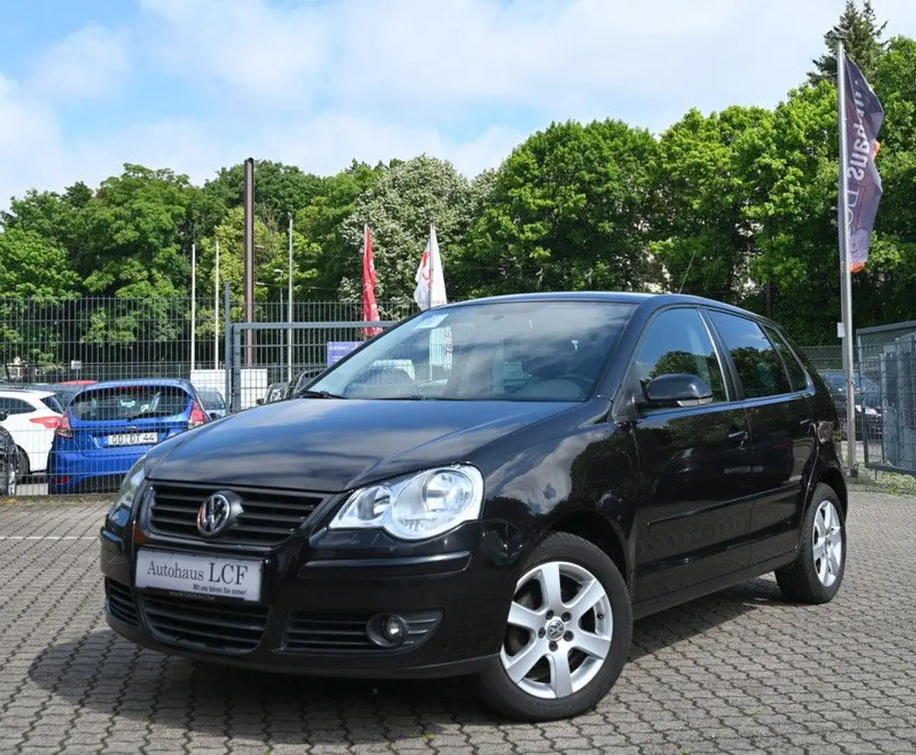 Volkswagen Polo IV 1.4 United Klimaautom. PDC TEMPOMAT Чёрный - 2