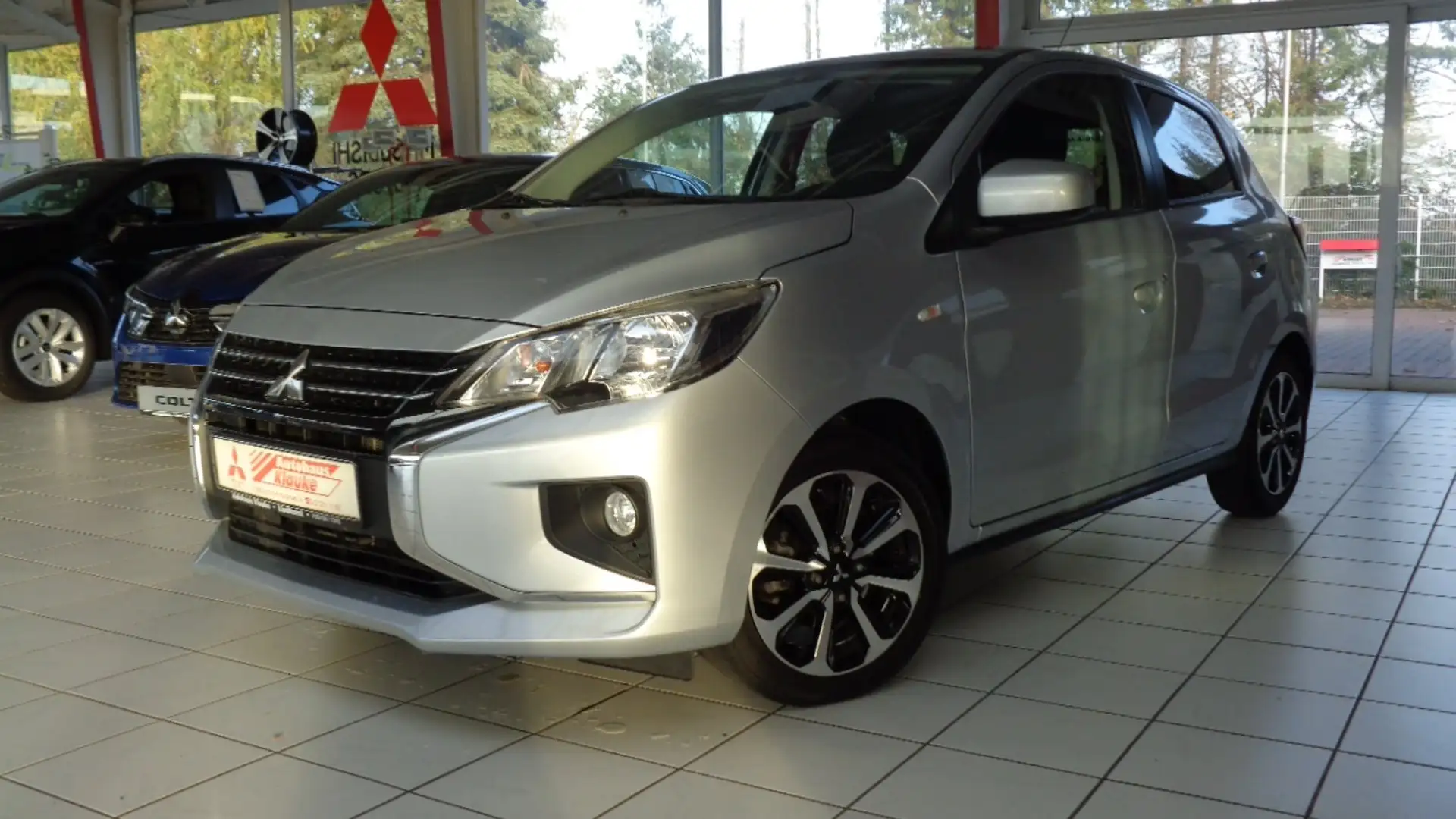 Mitsubishi Space Star Select+1.2 Automatik #Kamera #Werksgarantie Silber - 2