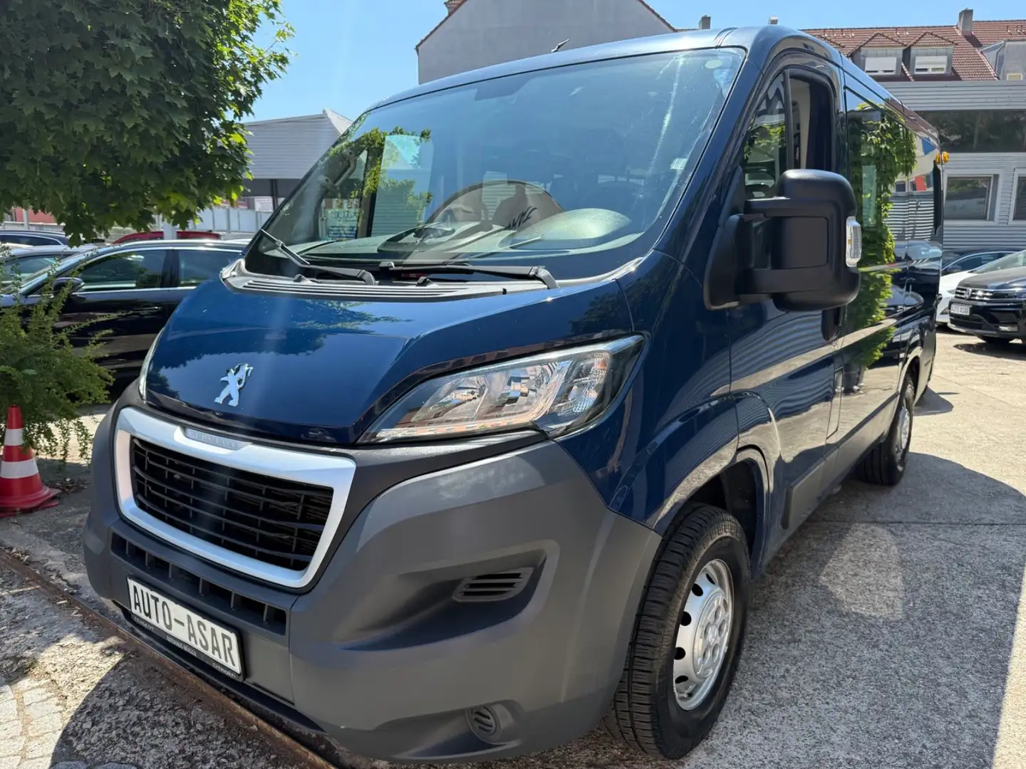 Peugeot Boxer 2,0HDI  L1H1Acti.Blue-HDi 110/9-Sitze/Klima Blau - 1