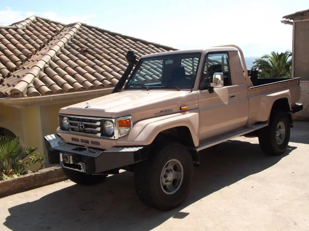 Toyota Land Cruiser HZJ75, foto 1