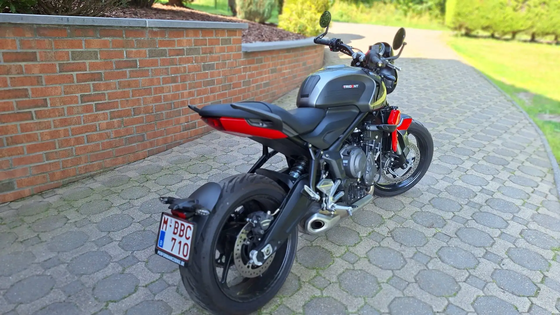 Triumph Trident 660 GPS, SAUTE VENT, RETRO SPECIAUX,PROTECTION CADRE E Grijs - 2