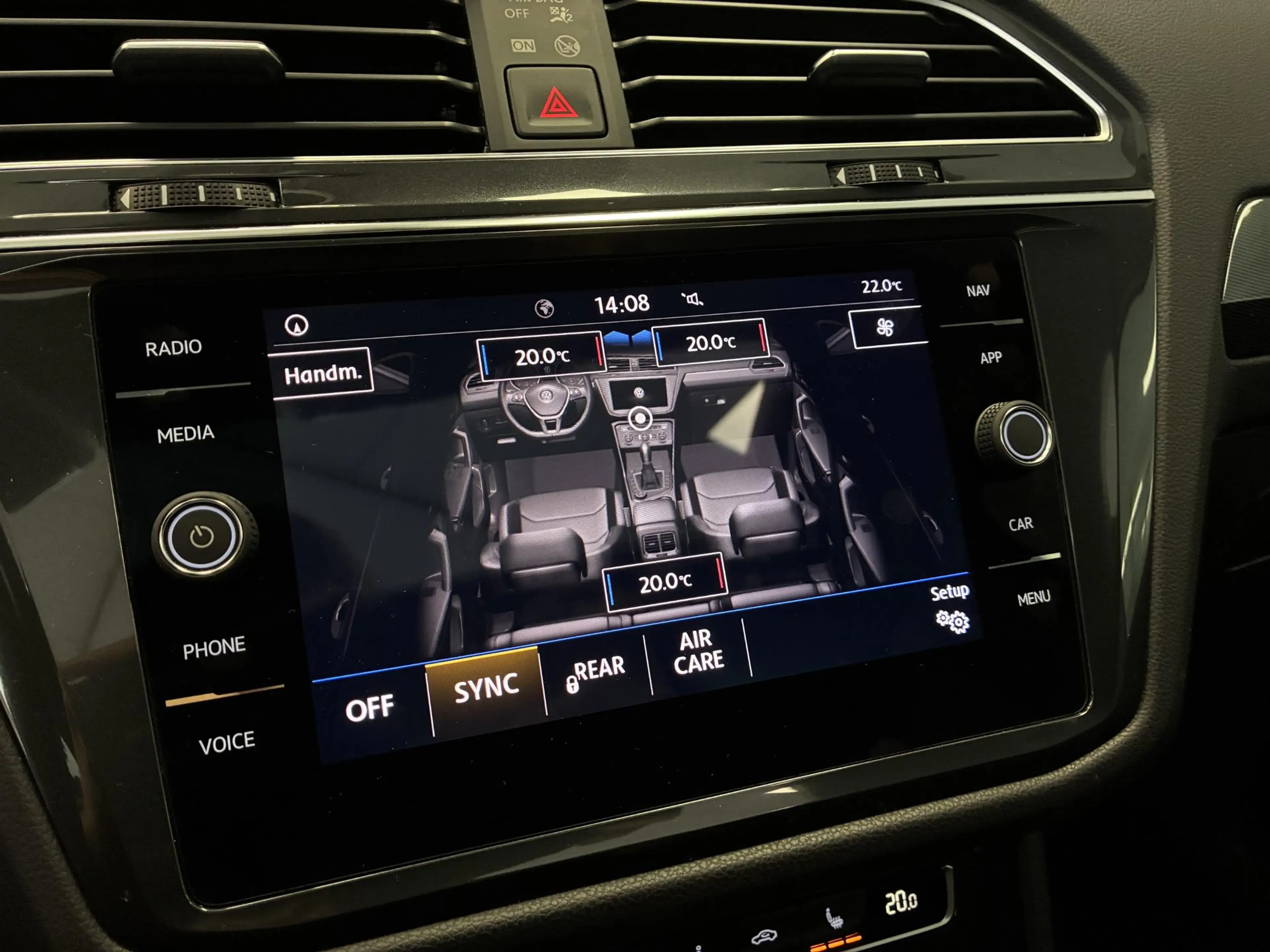 Volkswagen Tiguan Allspace 1.5 TSI Highline | PANO | TREKHAAK | LEDER | 360º — photo 20