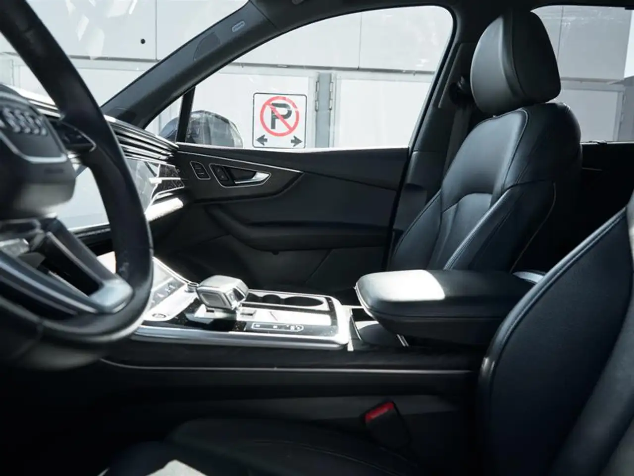 Audi Q7 снимка Audi Q7