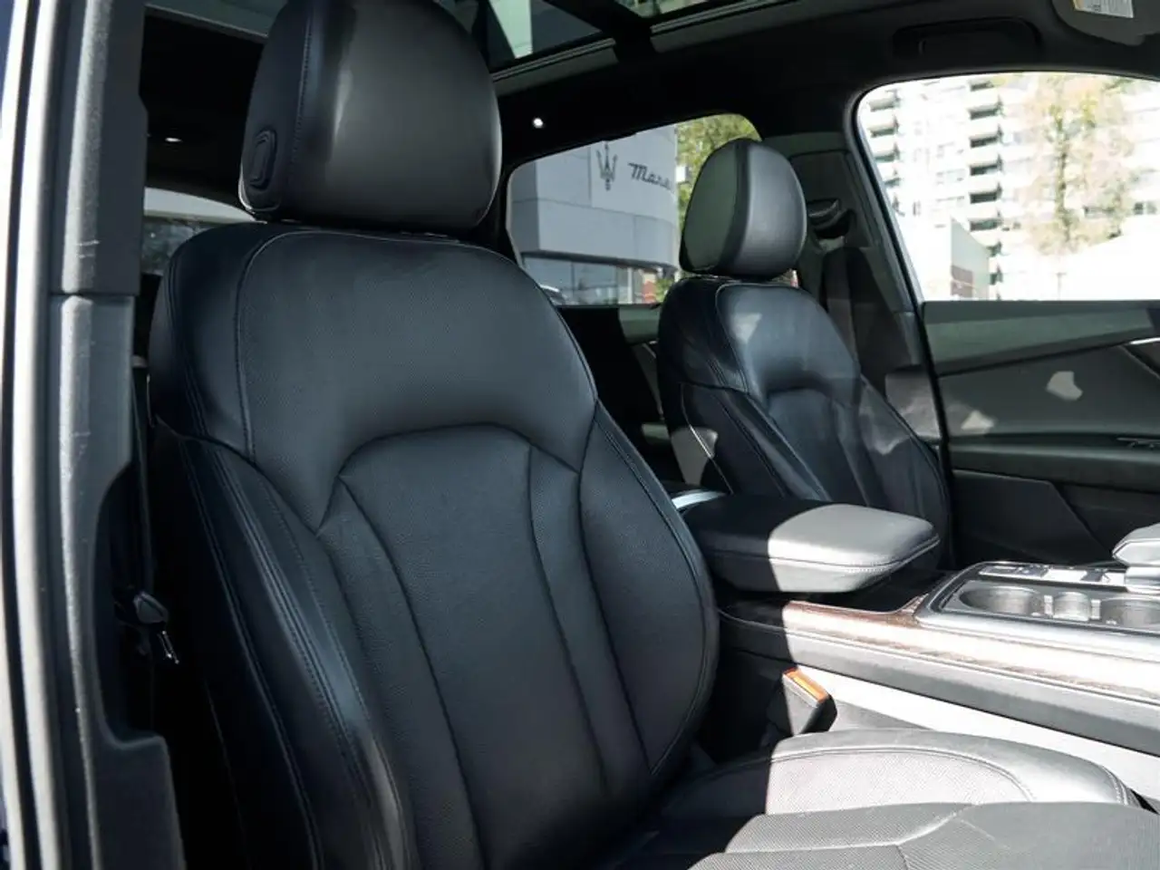 Audi Q7 снимка Audi Q7
