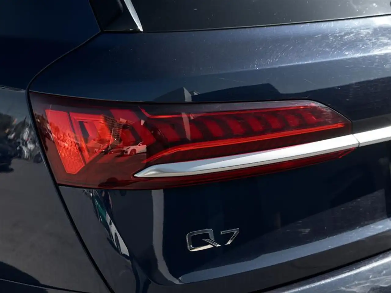 Audi Q7 снимка Audi Q7