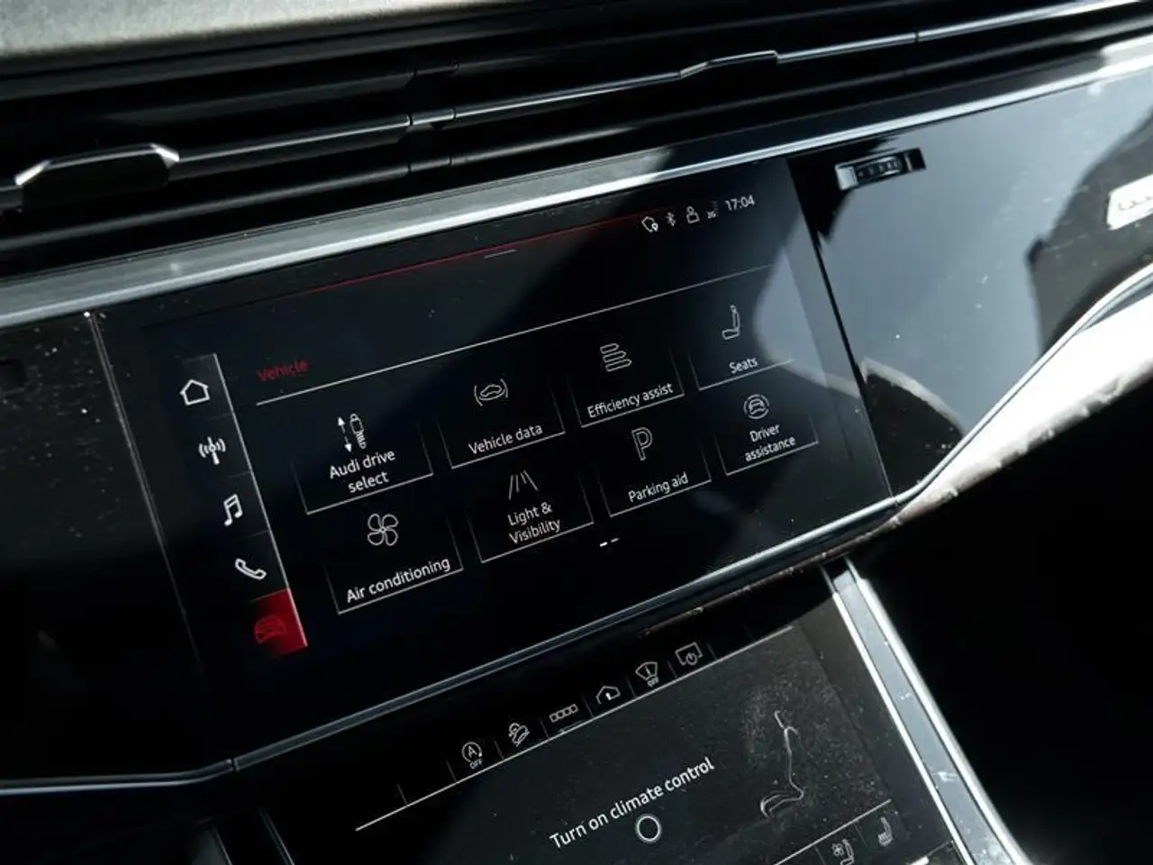 Audi Q7 снимка Audi Q7