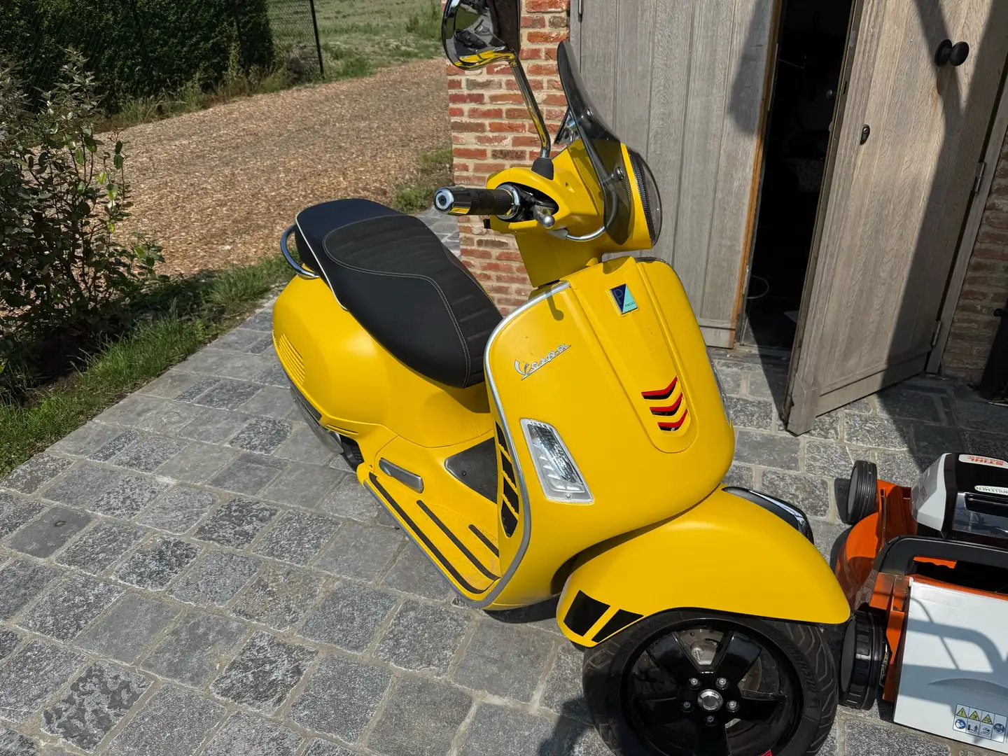 Vespa 125 Super gts supersport 125 Geel - 1