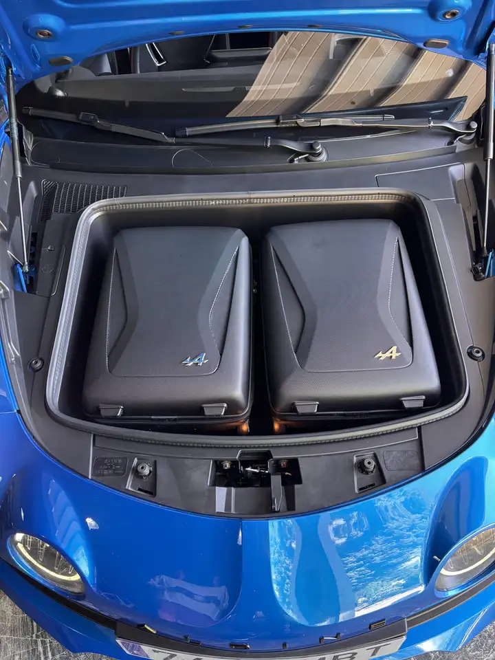 Alpine A110 2023