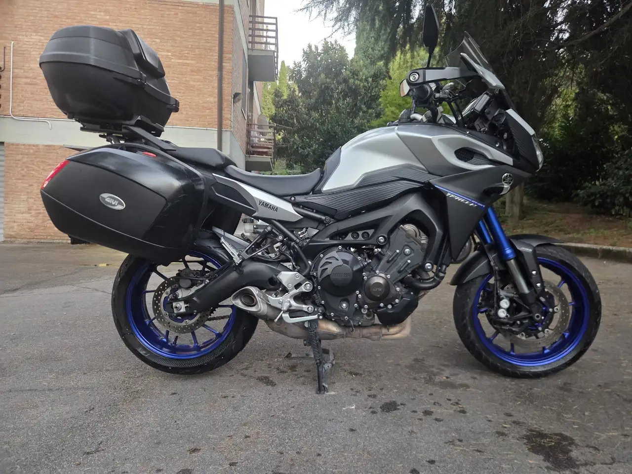 Yamaha Tracer 900