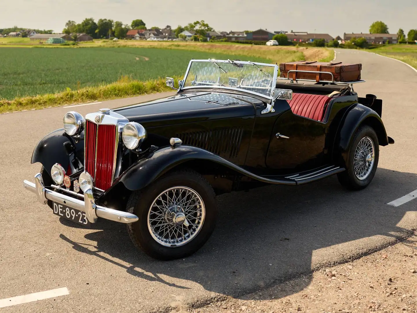 MG TD Schwarz - 2