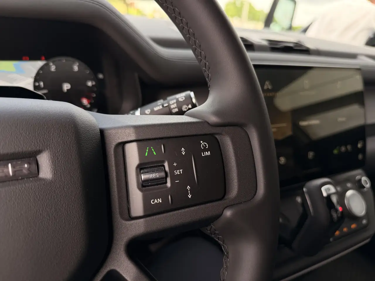 Land Rover Defender // 110 S JUMPSEAT Lichte Vracht — foto 7
