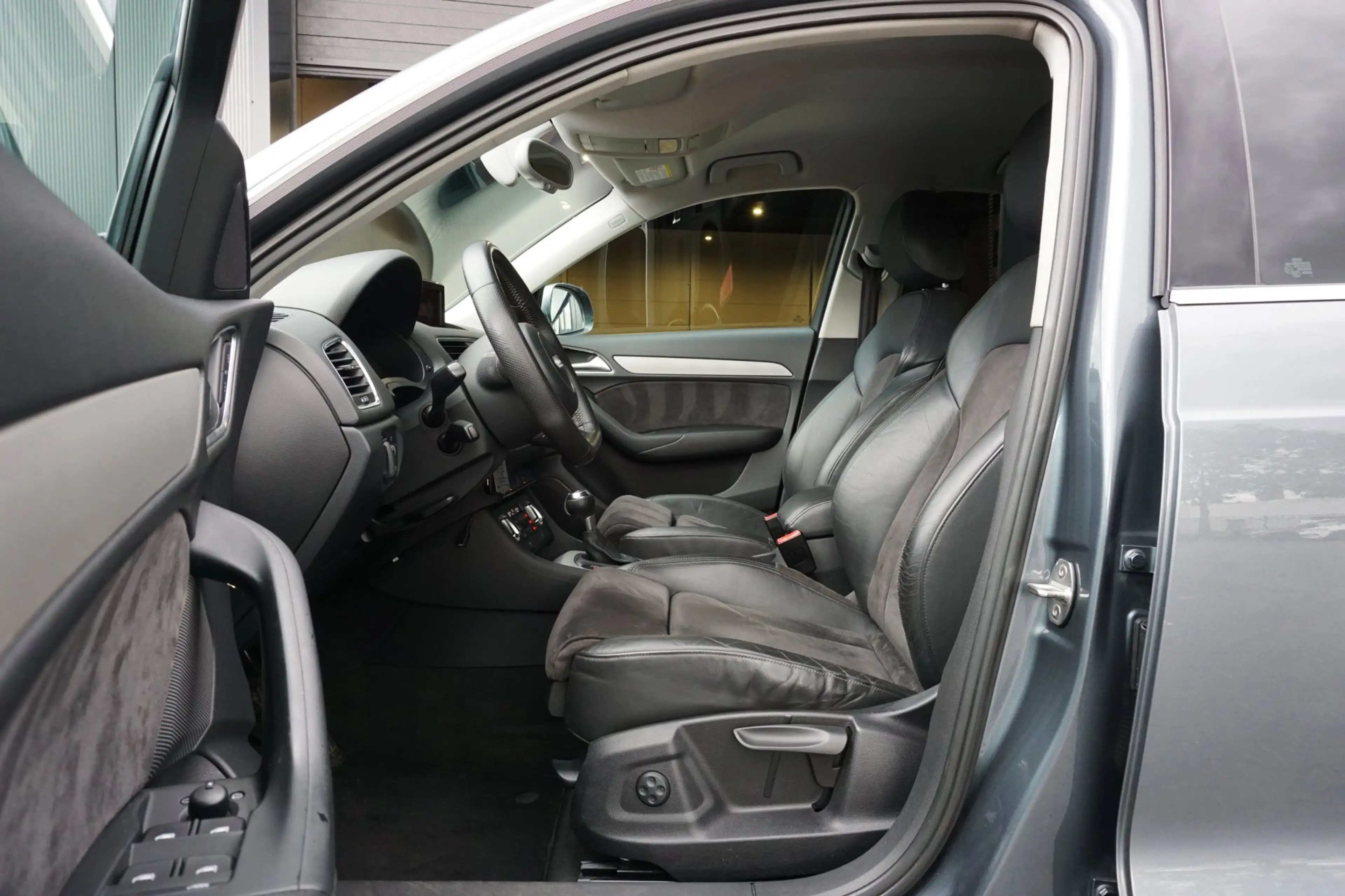 Audi Q3 2.0 TDI AUT Quattro Xenon Carplay Leer Clima Cruis — photo 10