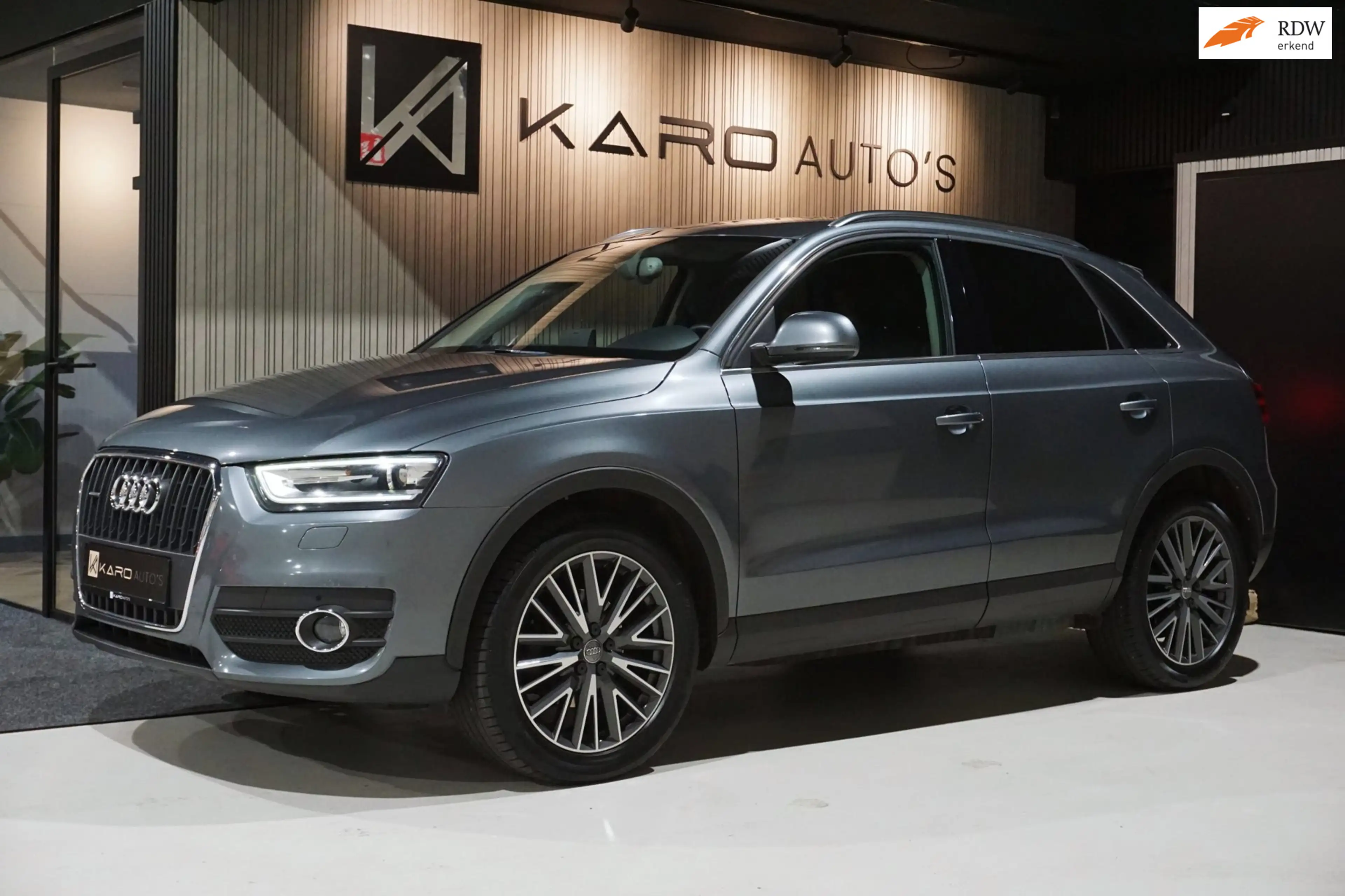 Audi Q3 2.0 TDI AUT Quattro Xenon Carplay Leer Clima Cruis