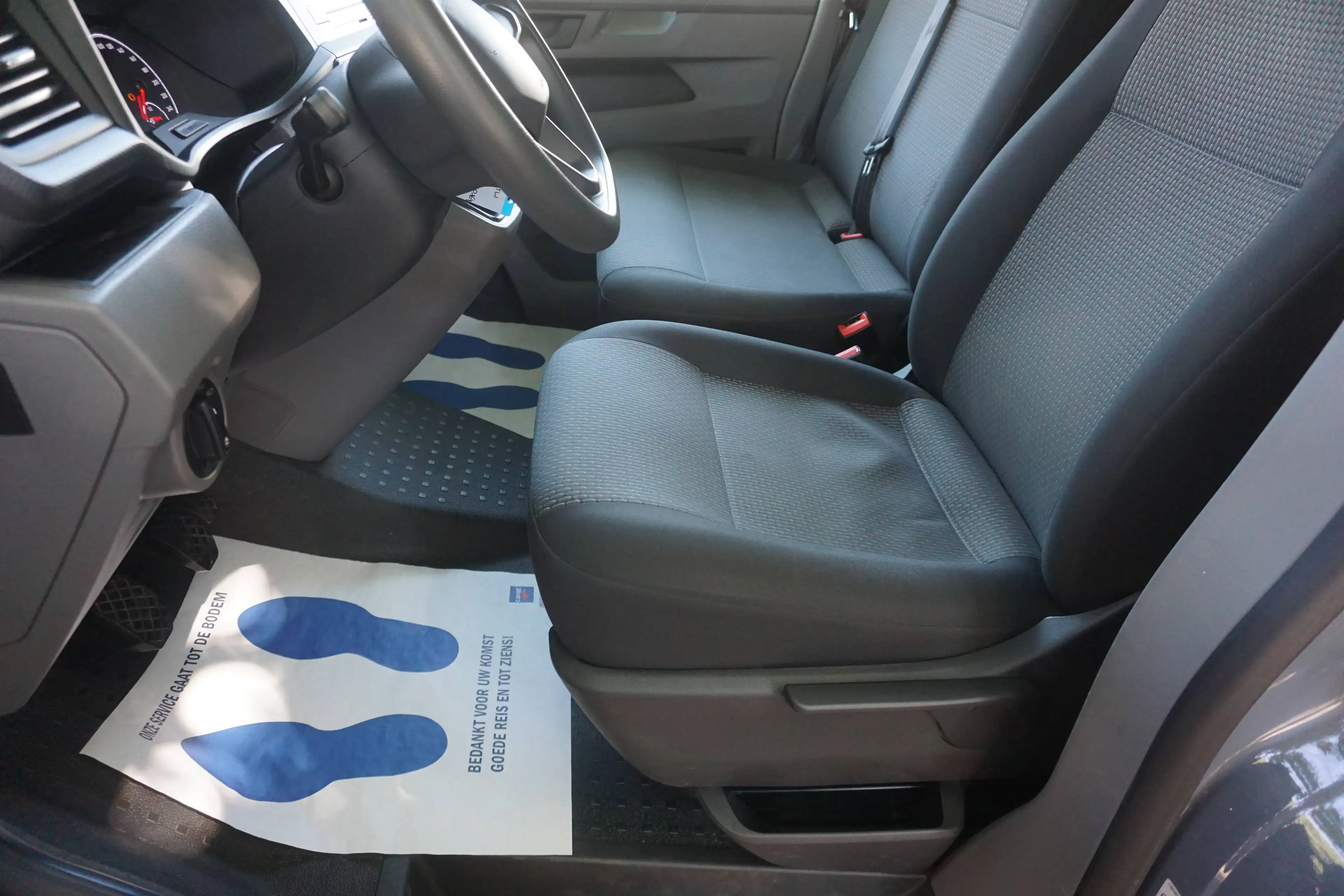 Volkswagen T6.1 Transporter 2.0 TDi SCR BMT Airco- 3 Zit-Multimedia-150pk-83dkm-Trekhaak-Garantie — photo 7