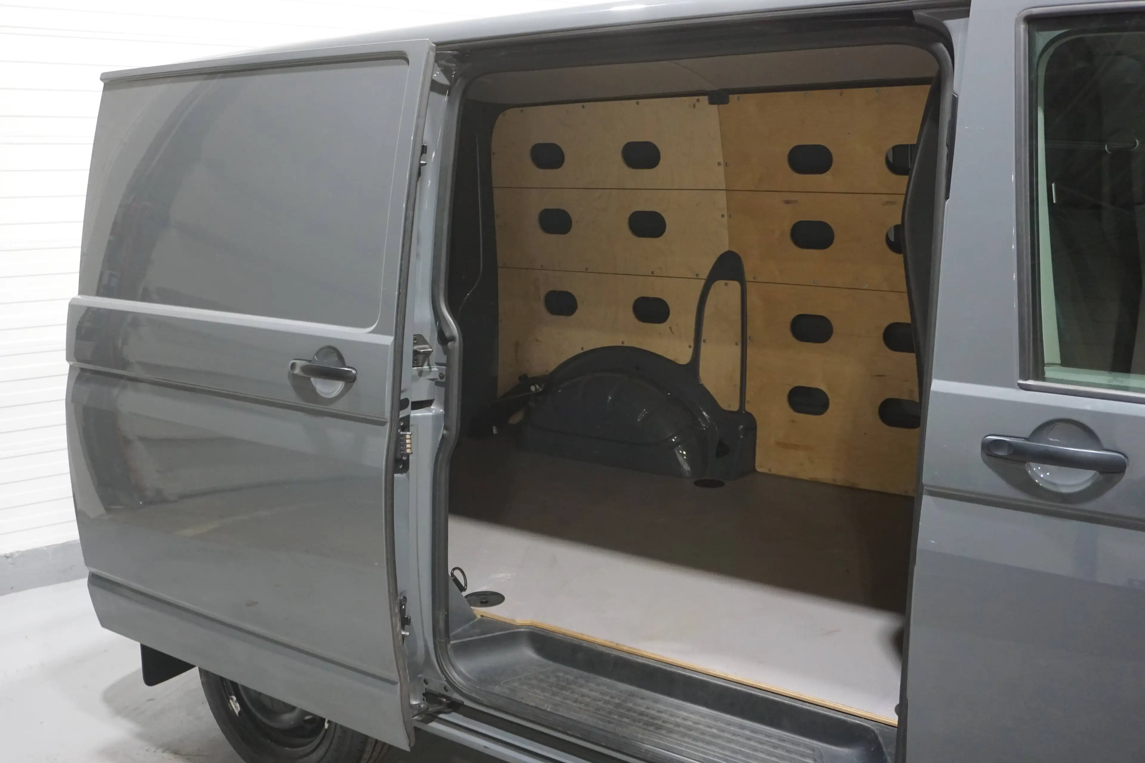 Volkswagen T6.1 Transporter 2.0 TDi SCR BMT Airco- 3 Zit-Multimedia-150pk-83dkm-Trekhaak-Garantie — photo 10