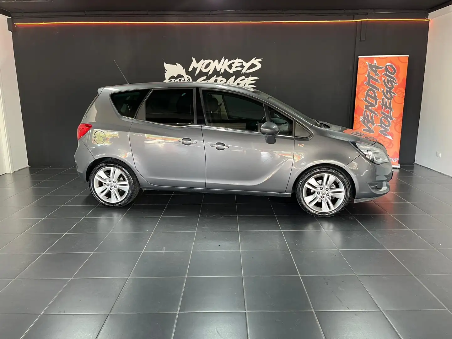 Opel Meriva Meriva 1.4 t Innovation (cosmo) Gpl-tech 120cv Gris - 2