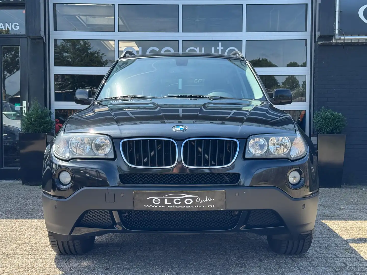 BMW X3 2.0i Introduction / Navi / Sport / YoungTimer Noir - 2