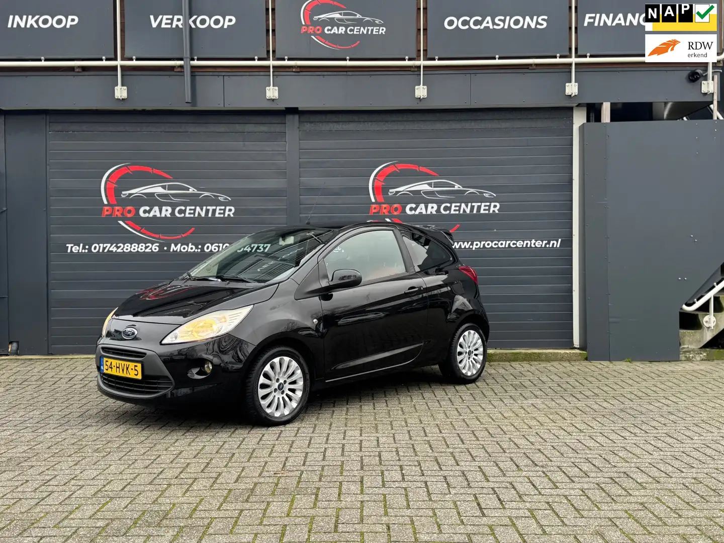 Ford Ka/Ka+ 1.2 Titanium CLIMATE|PDC|EL.RAMEN|AUX|LMV|NAP|APK Schwarz - 1
