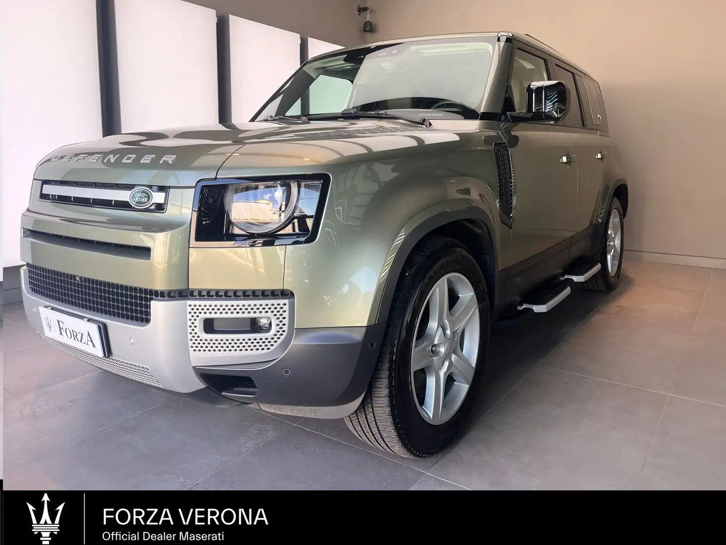 Land Rover Defender Defender 110 3.0d i6 mhev SE awd 200cv auto - 1