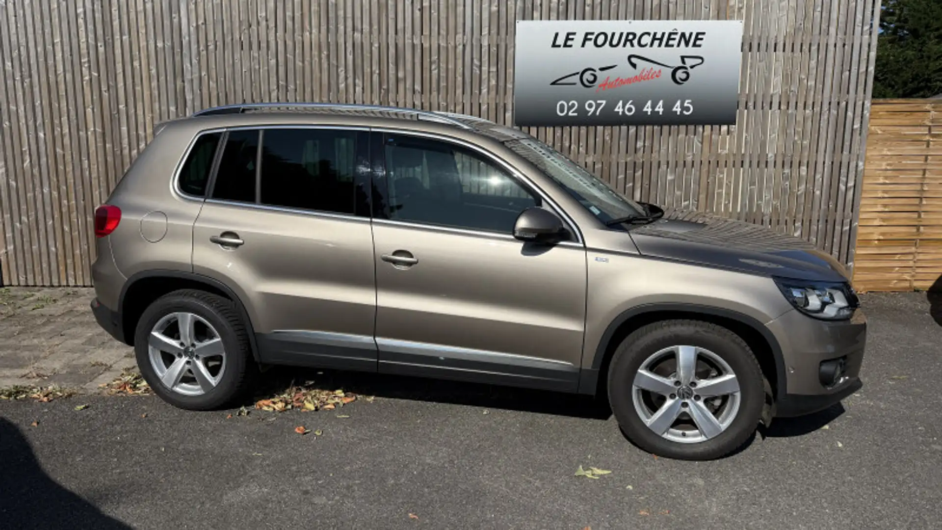 Volkswagen Tiguan 1.4 TSI 122CH BLUEMOTION TECHNOLOGY CUP Brun - 2