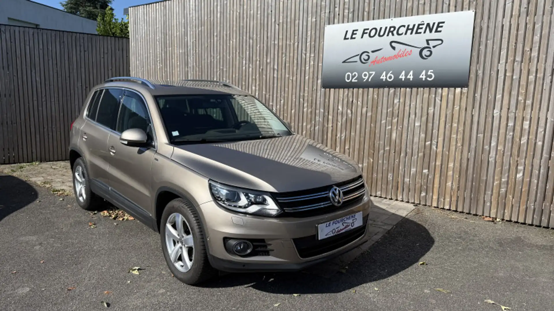 Volkswagen Tiguan 1.4 TSI 122CH BLUEMOTION TECHNOLOGY CUP Brun - 1