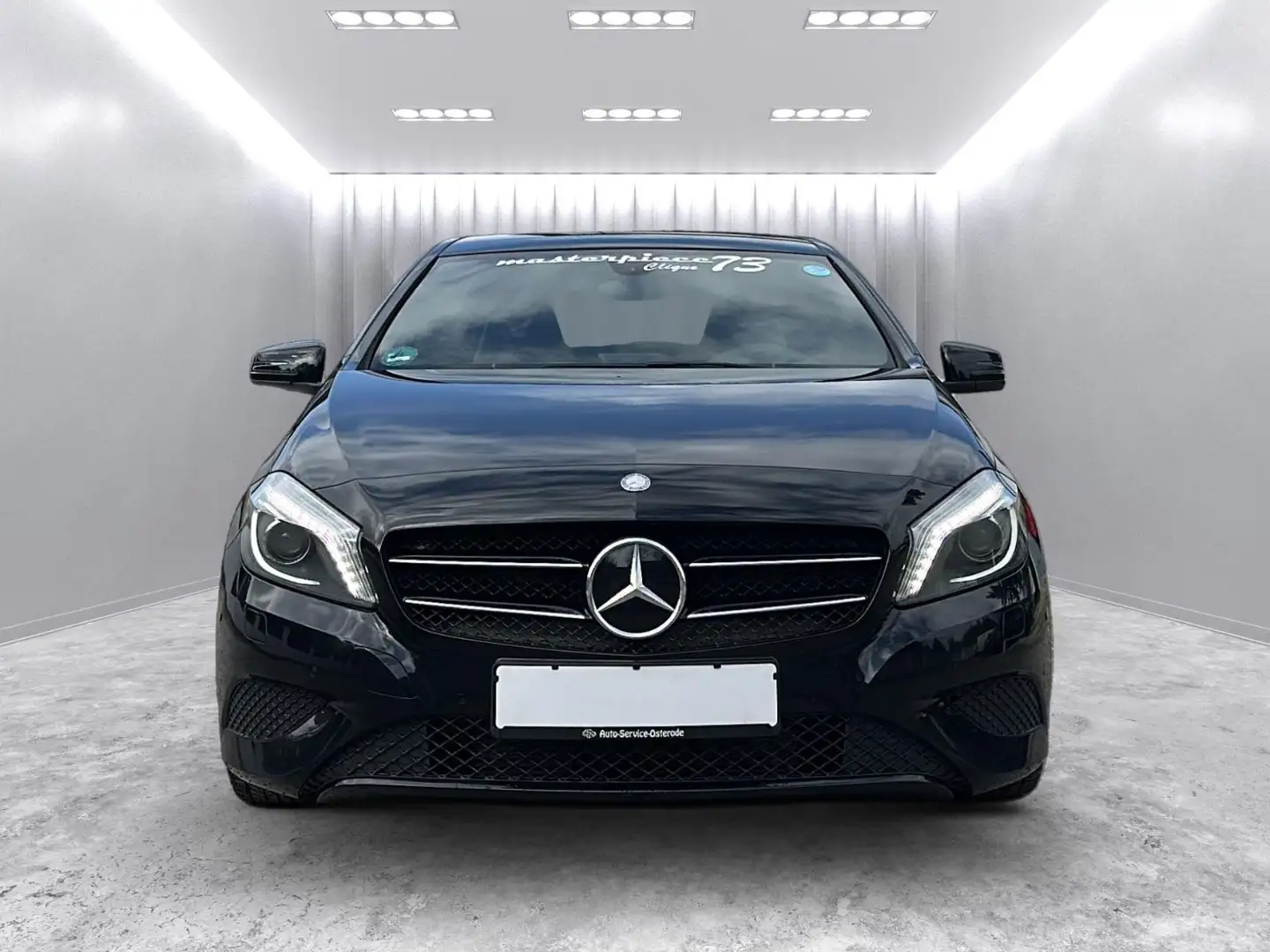 Mercedes-Benz A 180 A -Klasse A 180 BlueEfficiency 2Style Zwart - 2