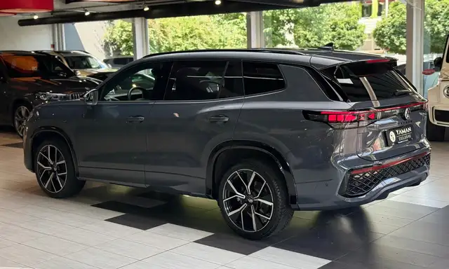 Volkswagen Tayron view 10