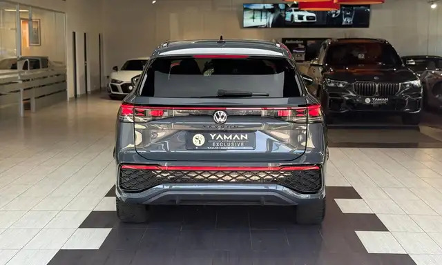 Volkswagen Tayron view 9