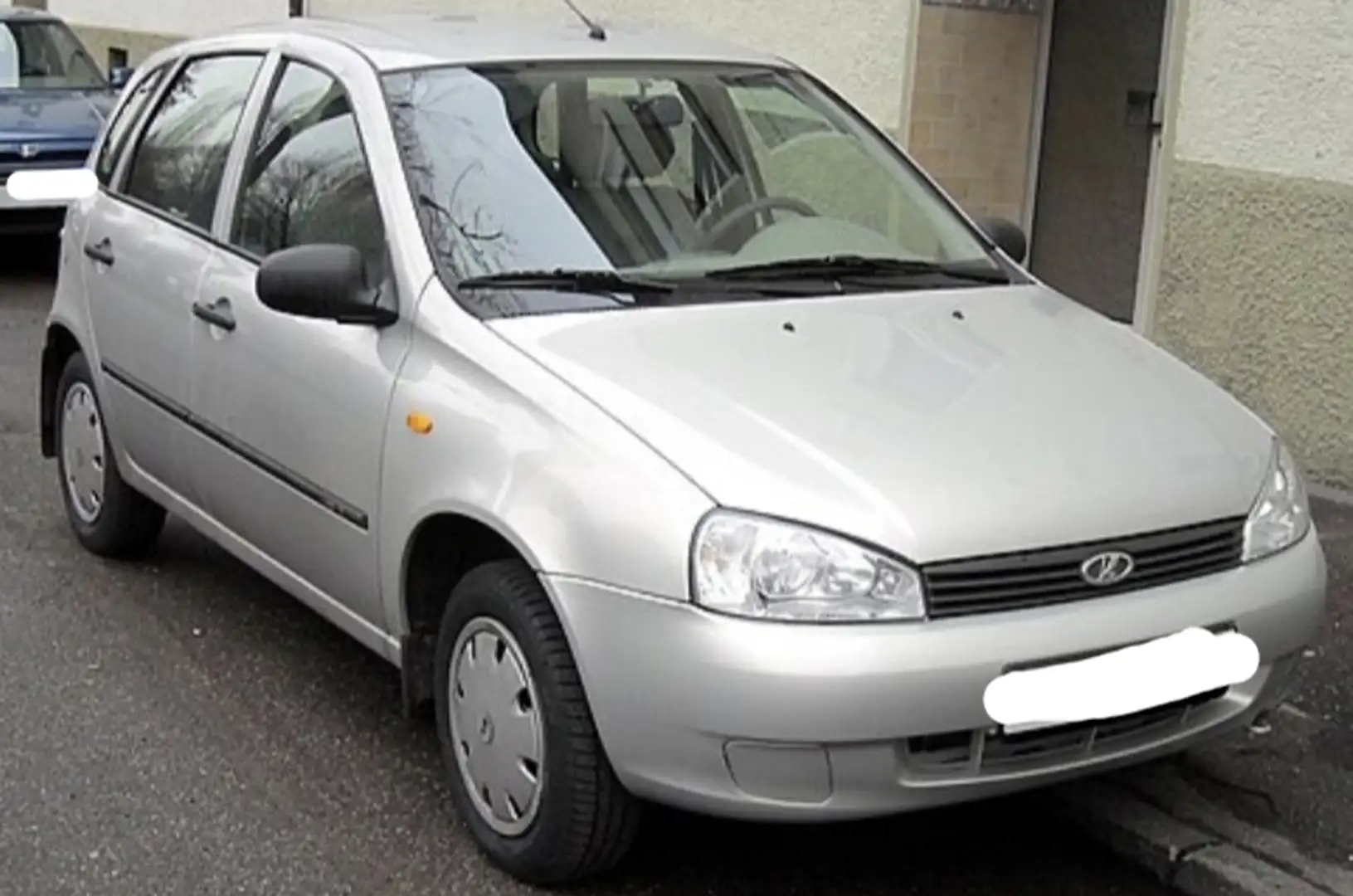 Lada Kalina Kalina 1.6i 16v Gris - 1
