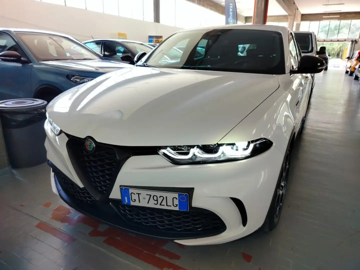 Alfa Romeo Tonale 1.5 160CV MHEV TCT7 Veloce Bianco - 2