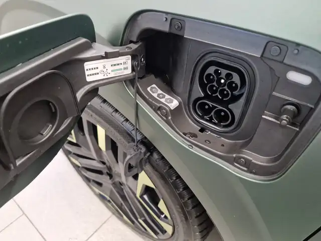 CUPRA Terramar TRIBE e-HYBRID 204 PS DSG Ansicht 26