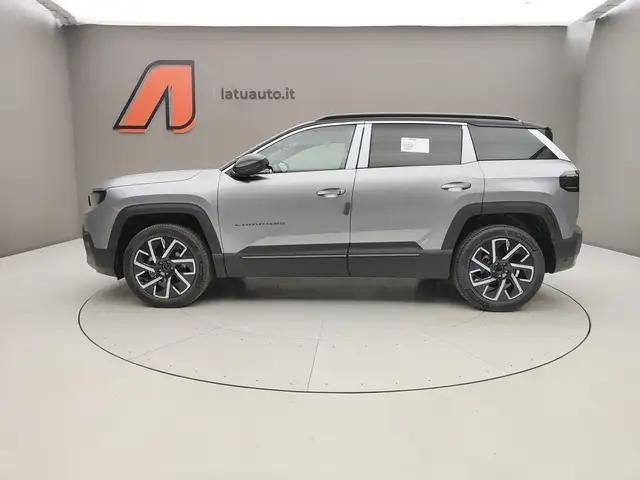 Jeep Compass view 6