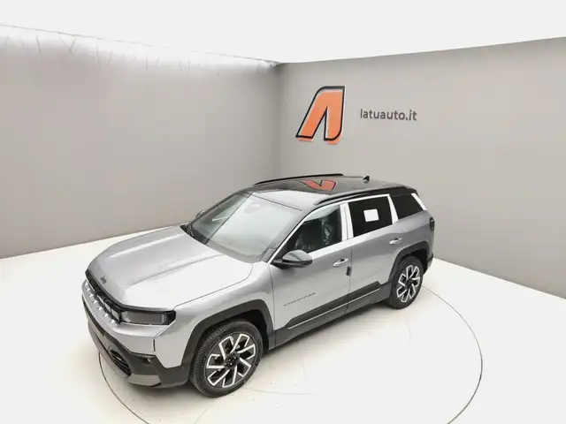 Jeep Compass view 2