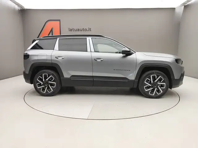 Jeep Compass view 10