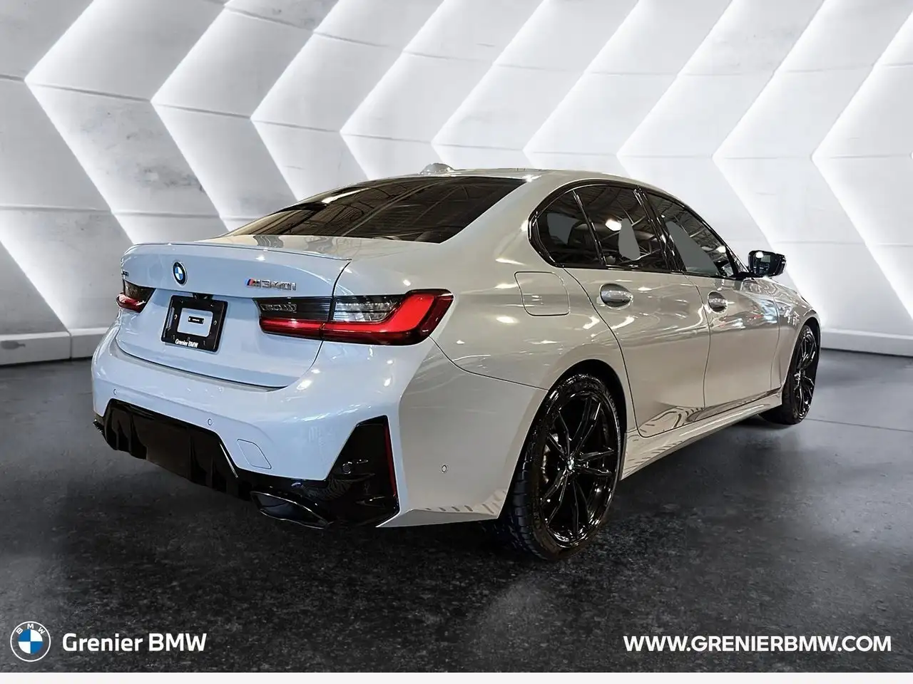 BMW 3 Series photo BMW 3 Series