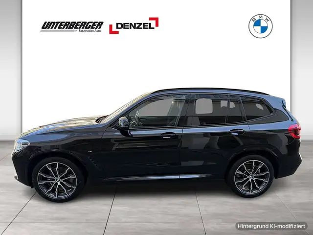 BMW X3 view 3
