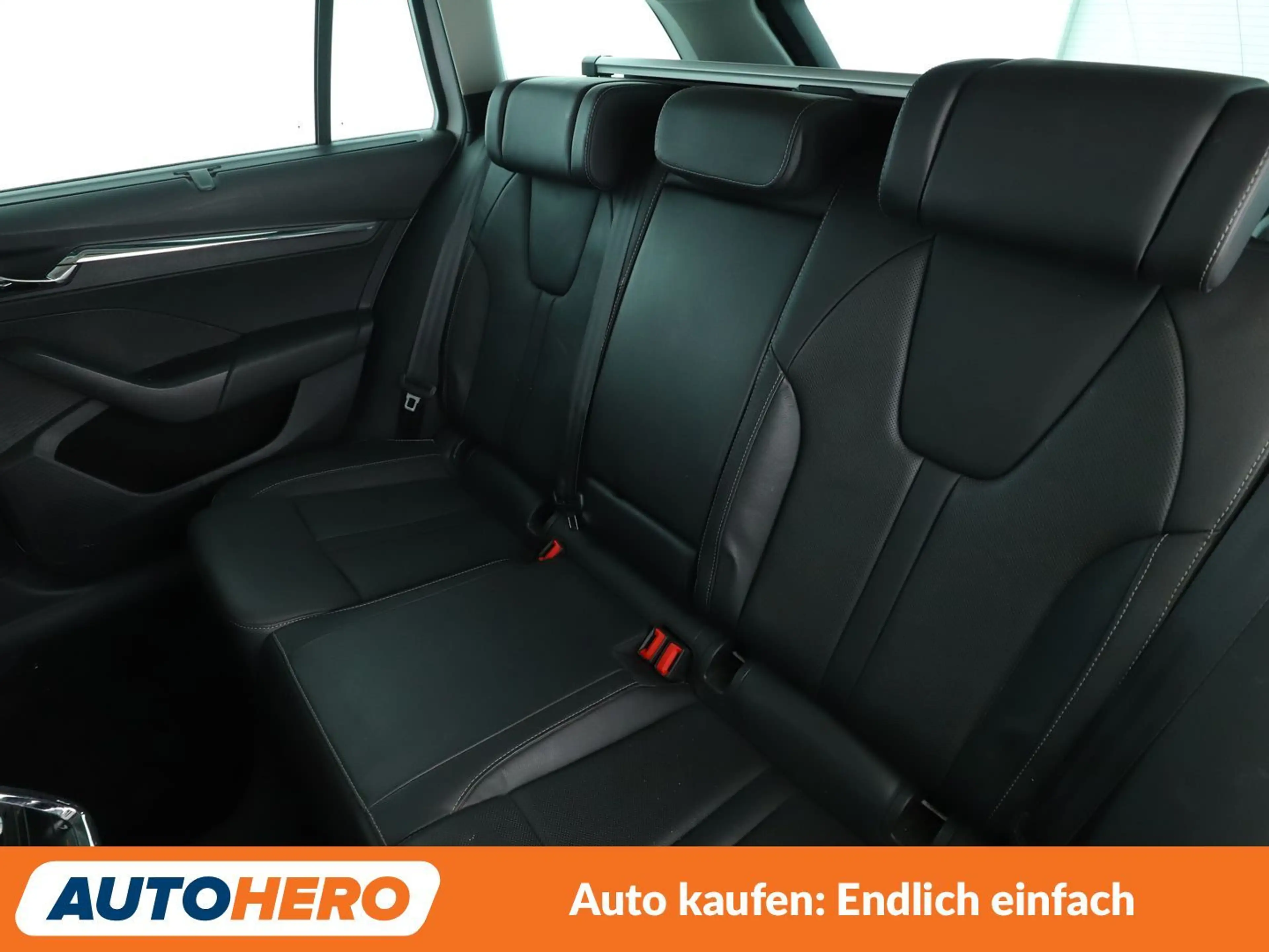 Skoda Octavia 2.0 TDI First Edition Aut.*NAVI*LED*CAM*ACC*SHZ* — photo 14