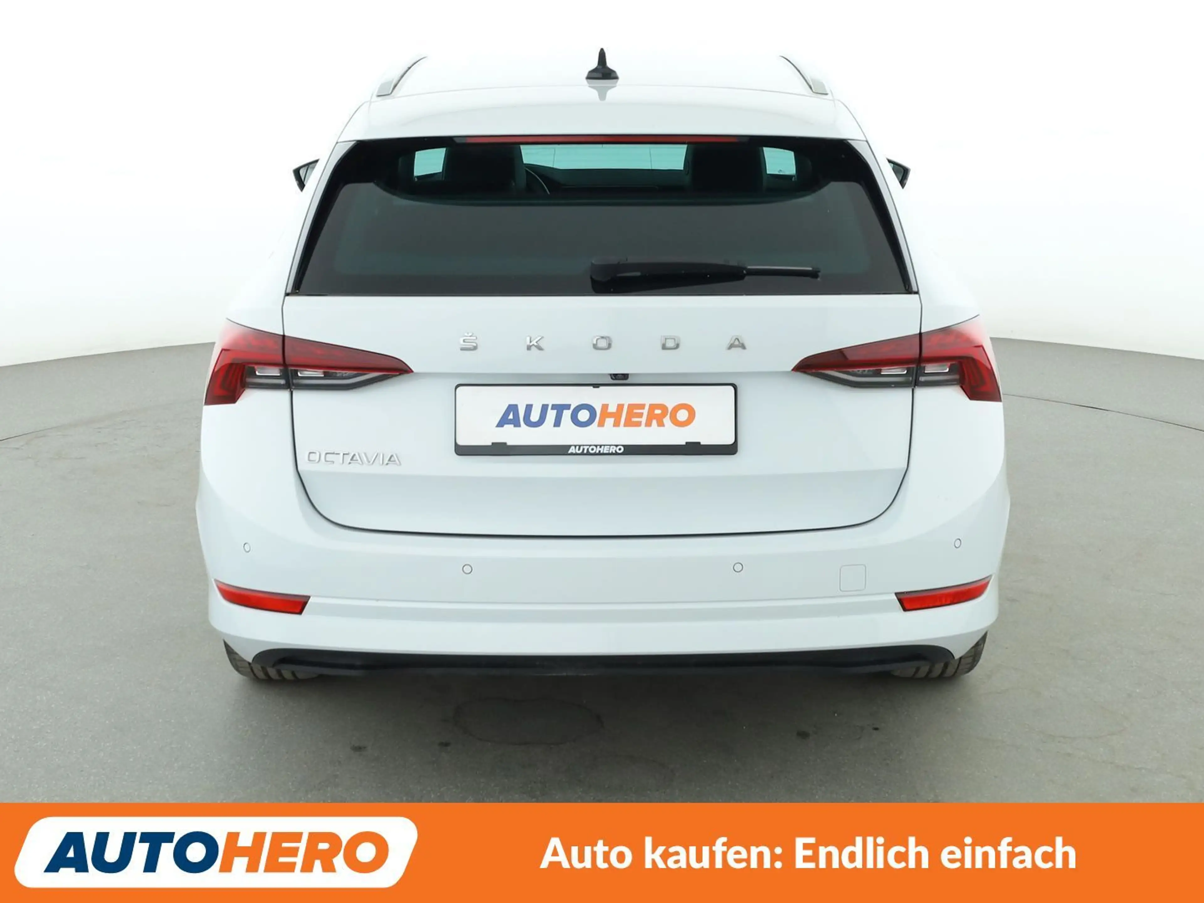 Skoda Octavia 2.0 TDI First Edition Aut.*NAVI*LED*CAM*ACC*SHZ* — photo 5