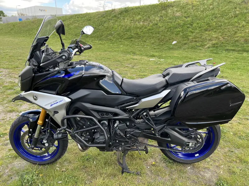 Yamaha TRACER 900