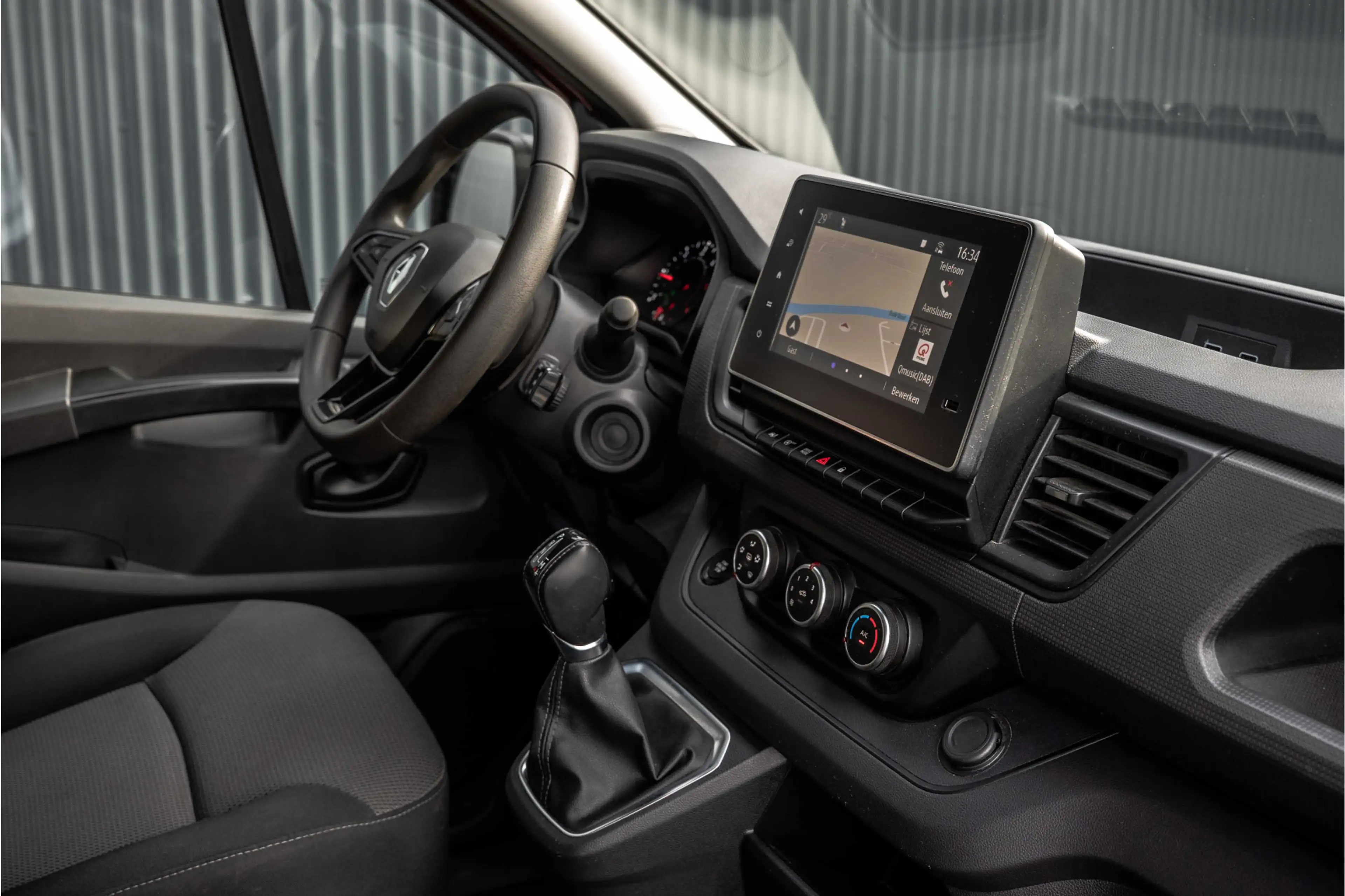 Renault Trafic 2.0 dCi 150 L2H1 | Automaat | 5-Zits | 150 PK | Ca — photo 2