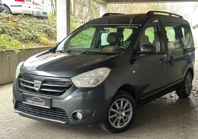 Dacia Dokker Laureate ** 2. Hand ** Tüv Neu **