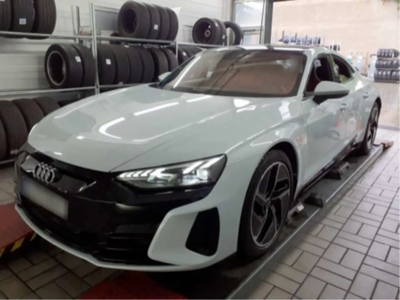 Audi e-tron GT